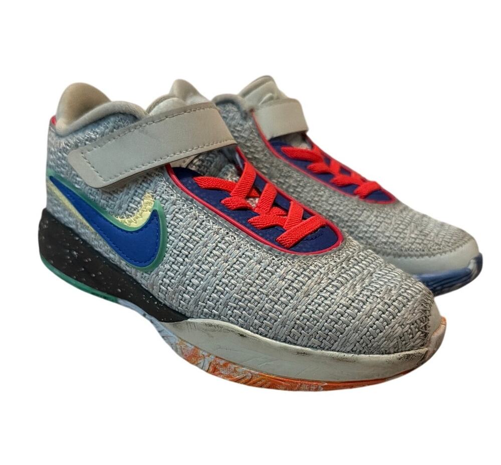 Nike LeBron 20 PS Nike Lifer Kids Basketball Shoes 13C DQ8648-002